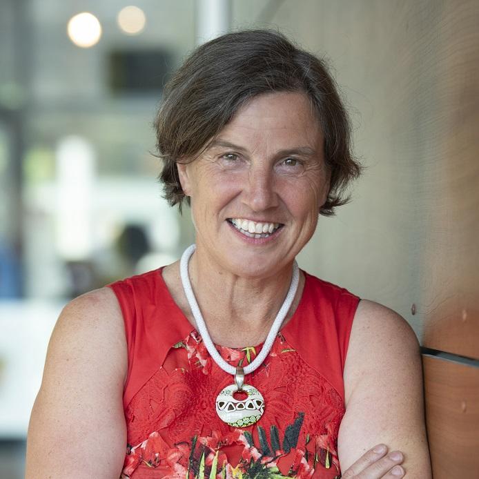 Victoria Barham, Dean